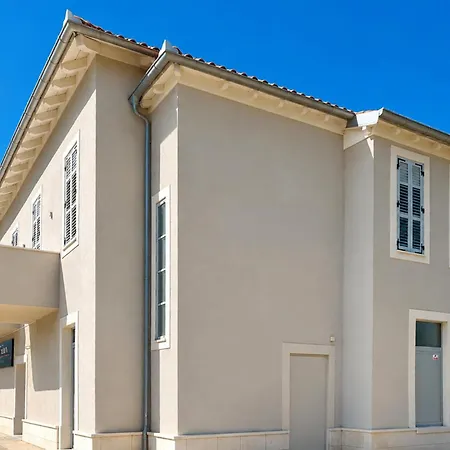 Διαμέρισμα Stunning In With House Sea View